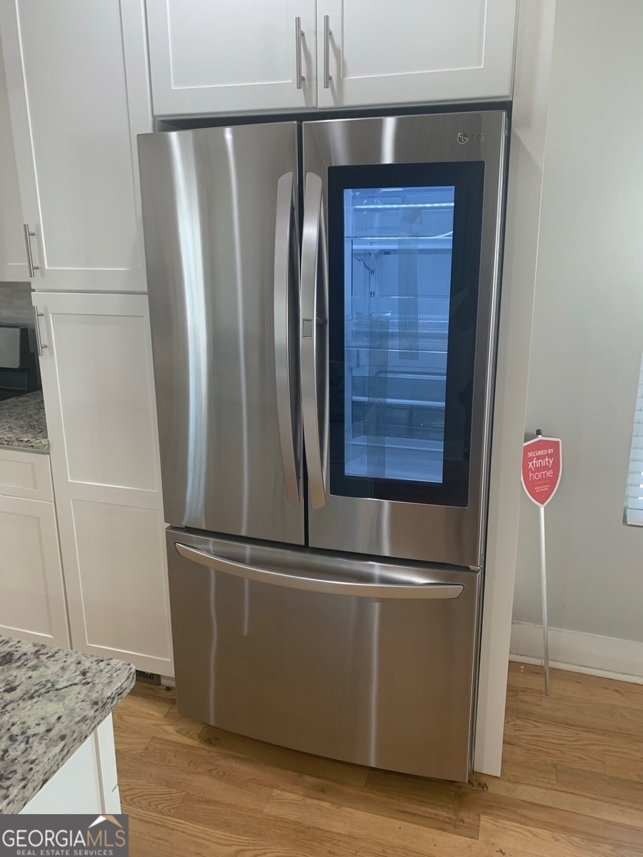 221 Laurel Avenue Atlanta - 5