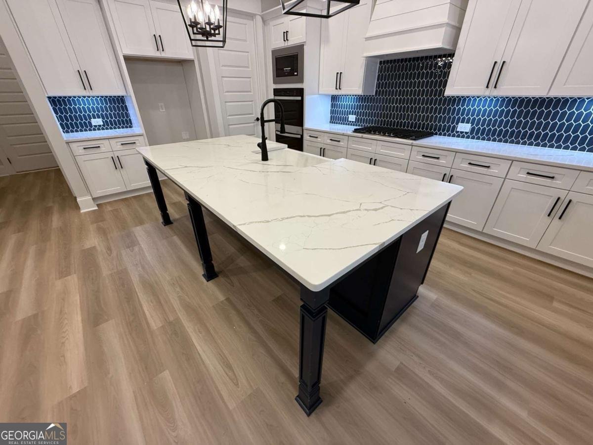 5613 Meadow View Drive Jefferson - 24