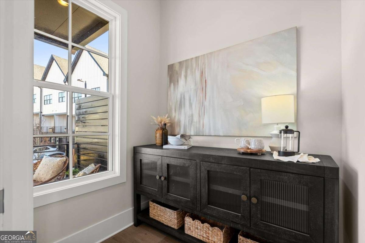 677 Soul Alley Alpharetta - 13