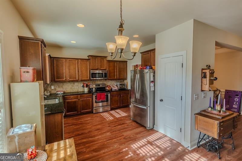 237 Towns Walk Drive Athens - Photo 10