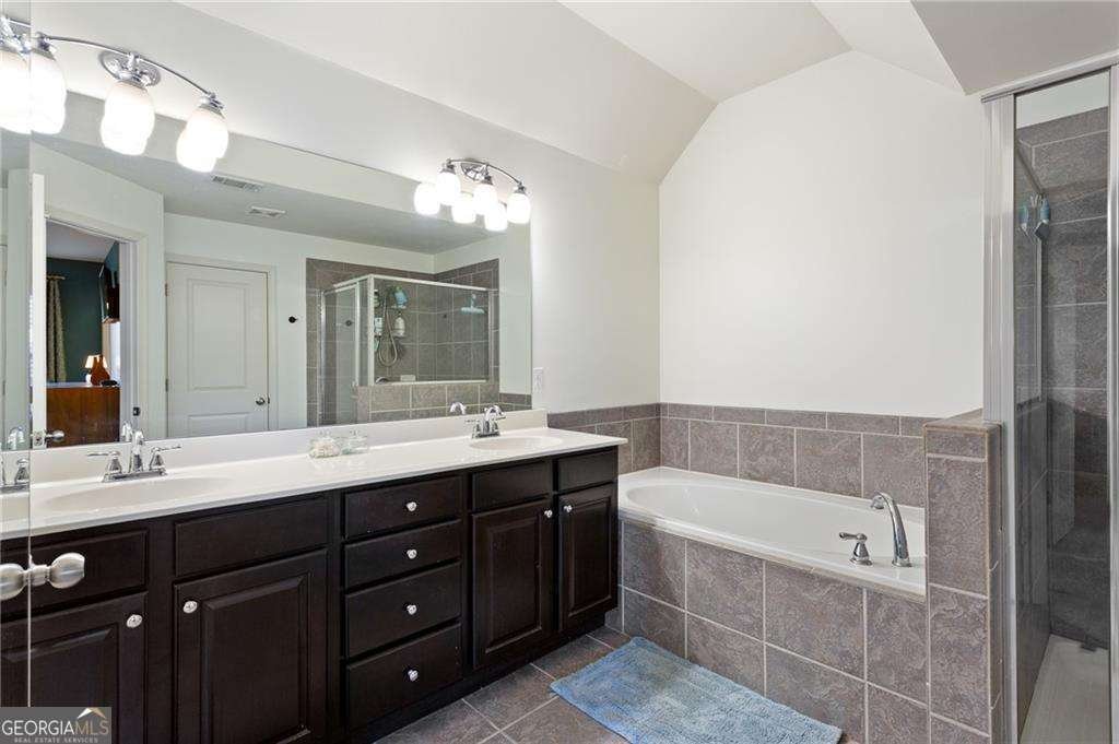 4654 Pine Street Smyrna - 18