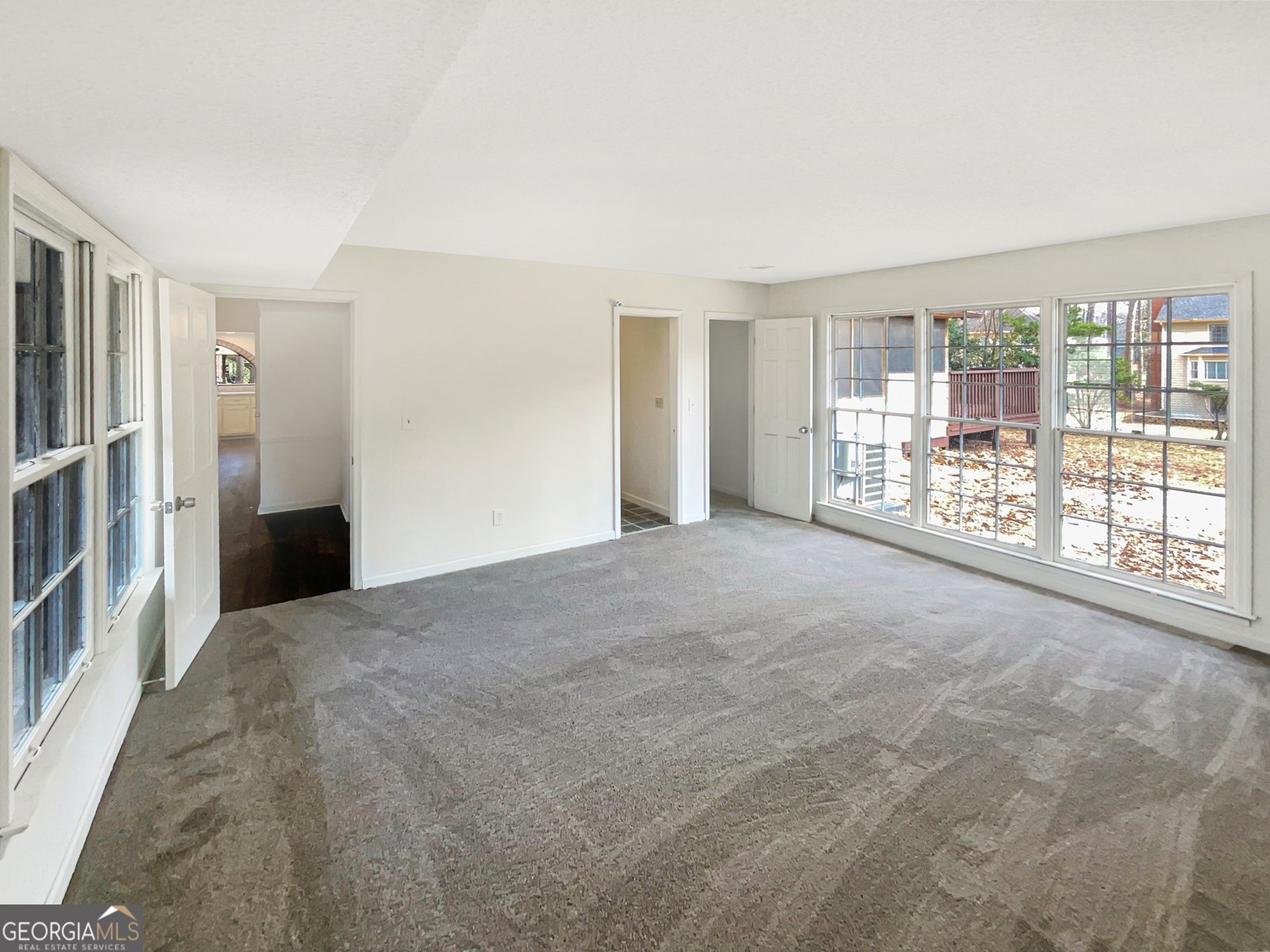 7040 Northgreen Drive Atlanta - 17