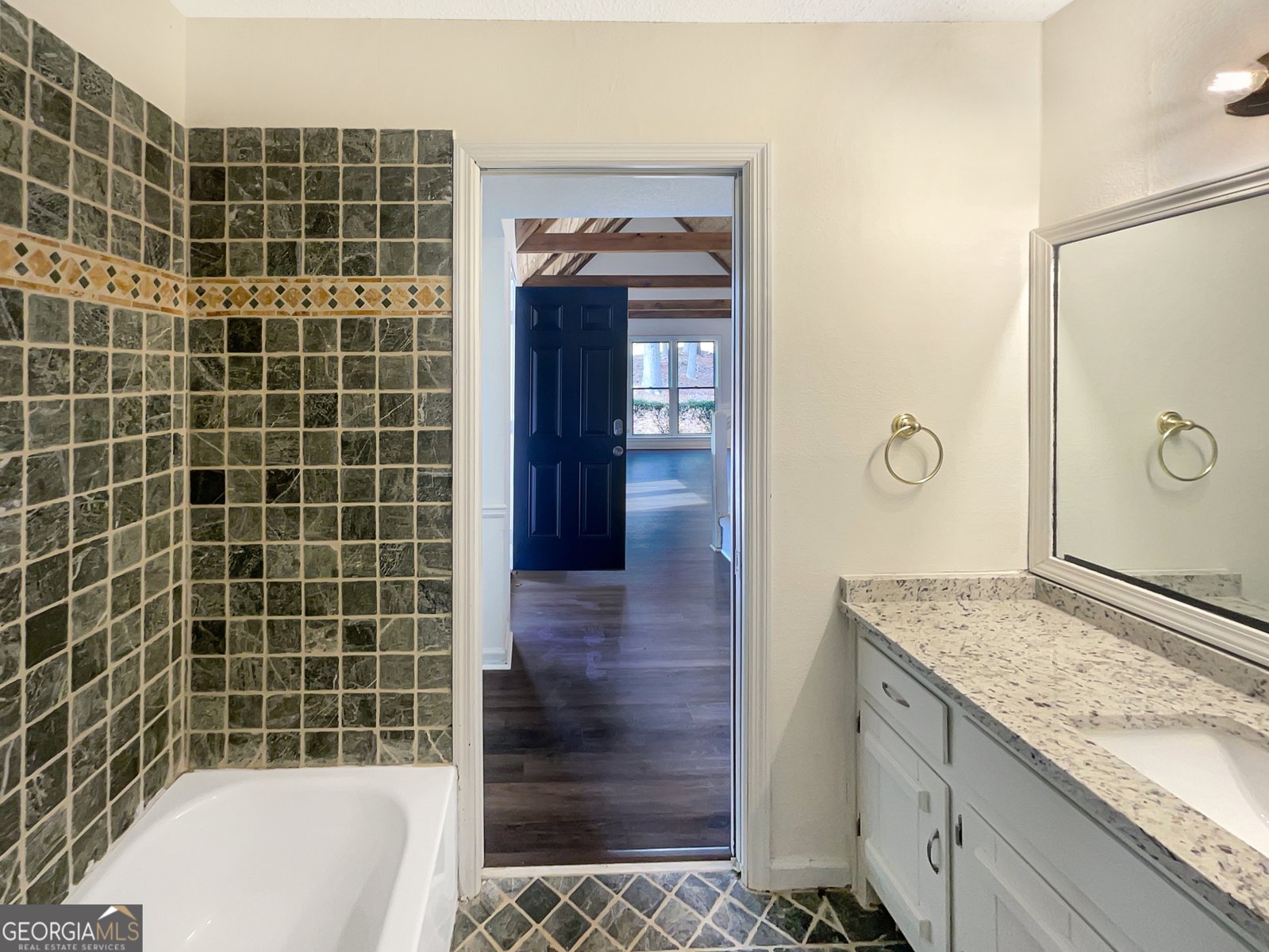 7040 Northgreen Drive Atlanta - 27