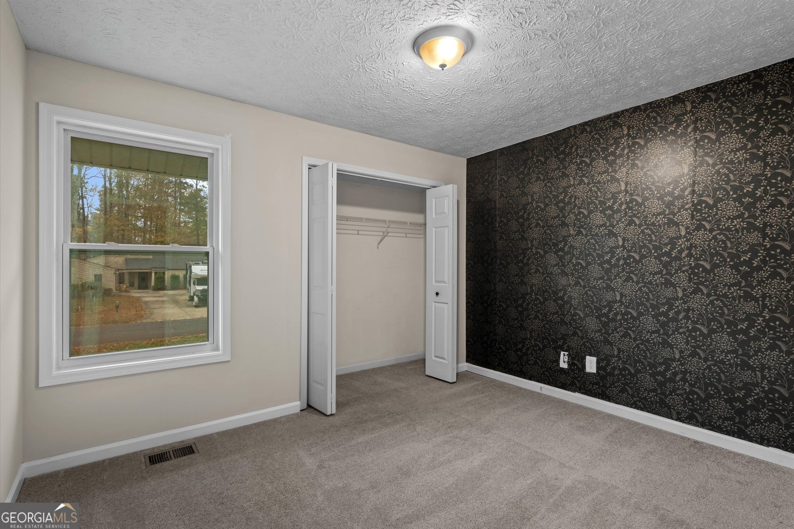 2400 Salem Drive Marietta - 18