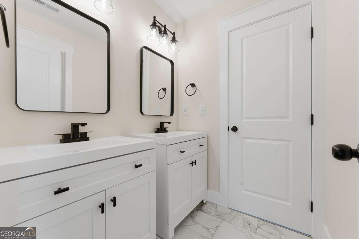 320 Hunnicutt Road Mableton - 20