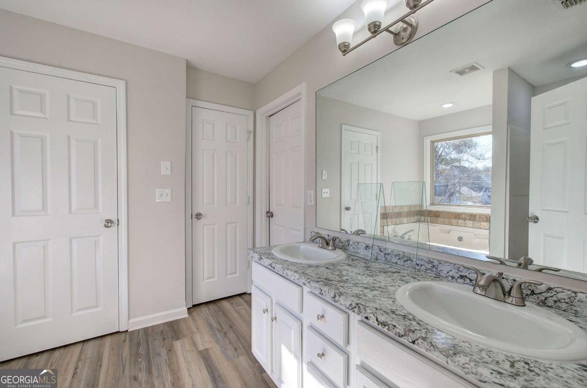 143 Delane Drive Dallas - 18