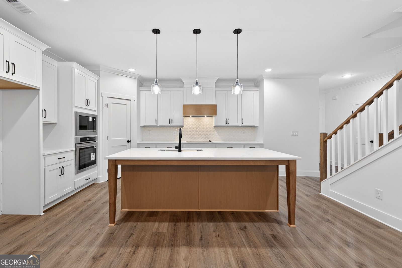 1351 Ashland Drive Statham - Photo 14