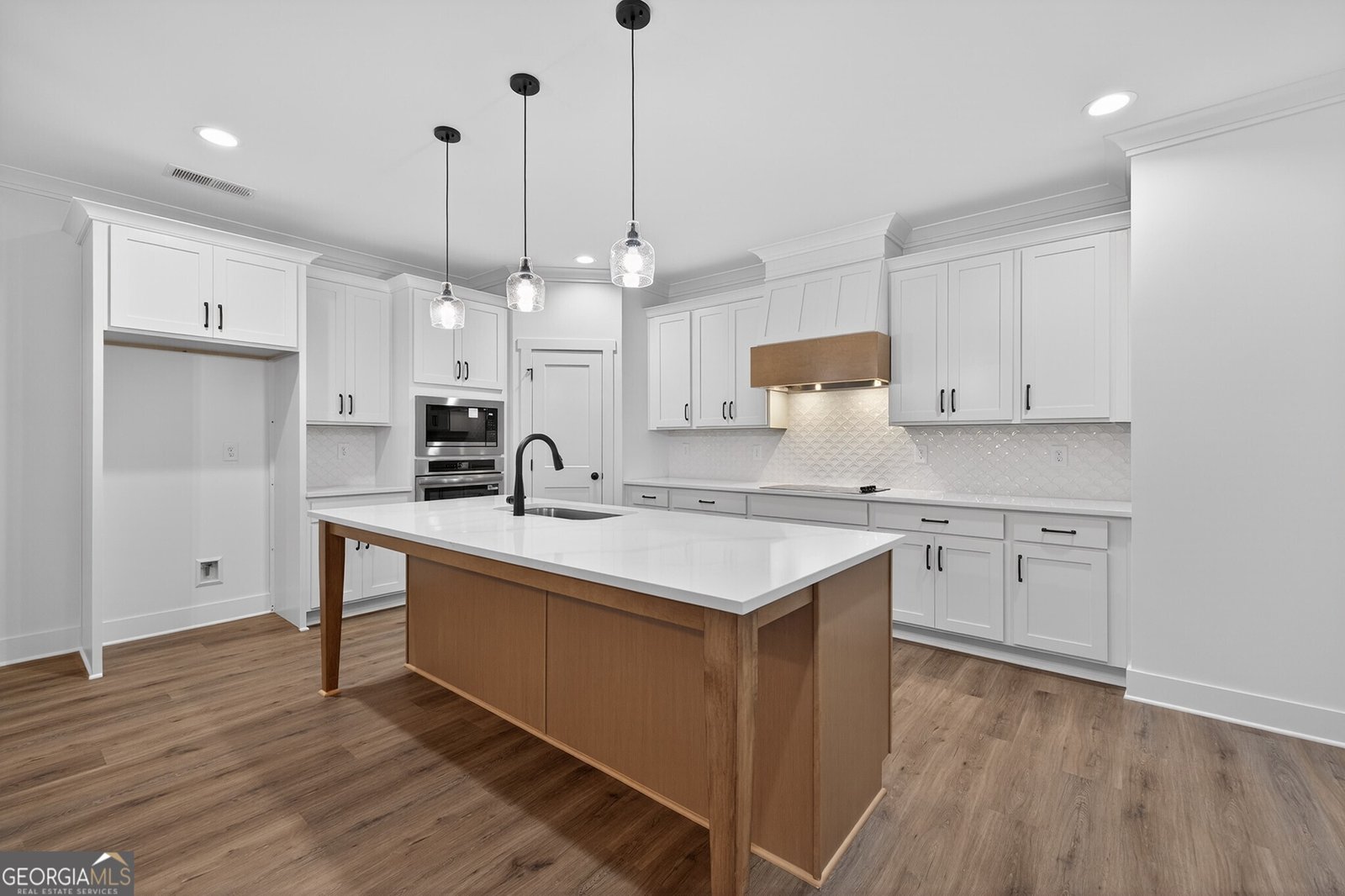 1351 Ashland Drive Statham - Photo 15