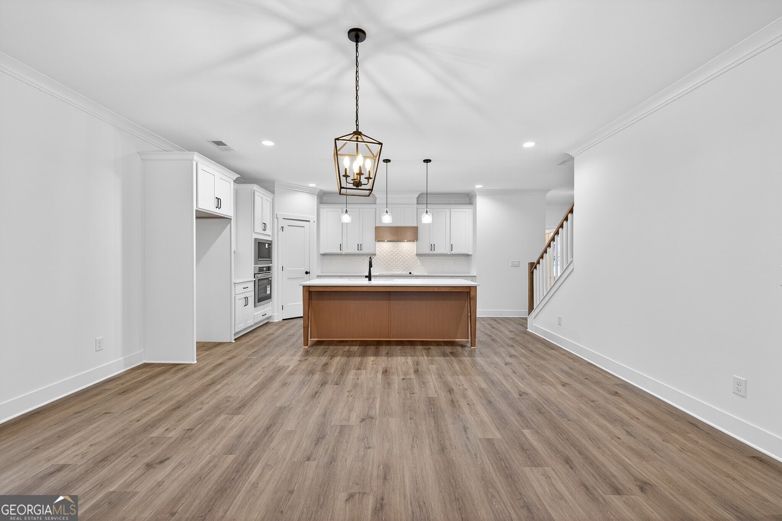 1351 Ashland Drive Statham - Photo 16