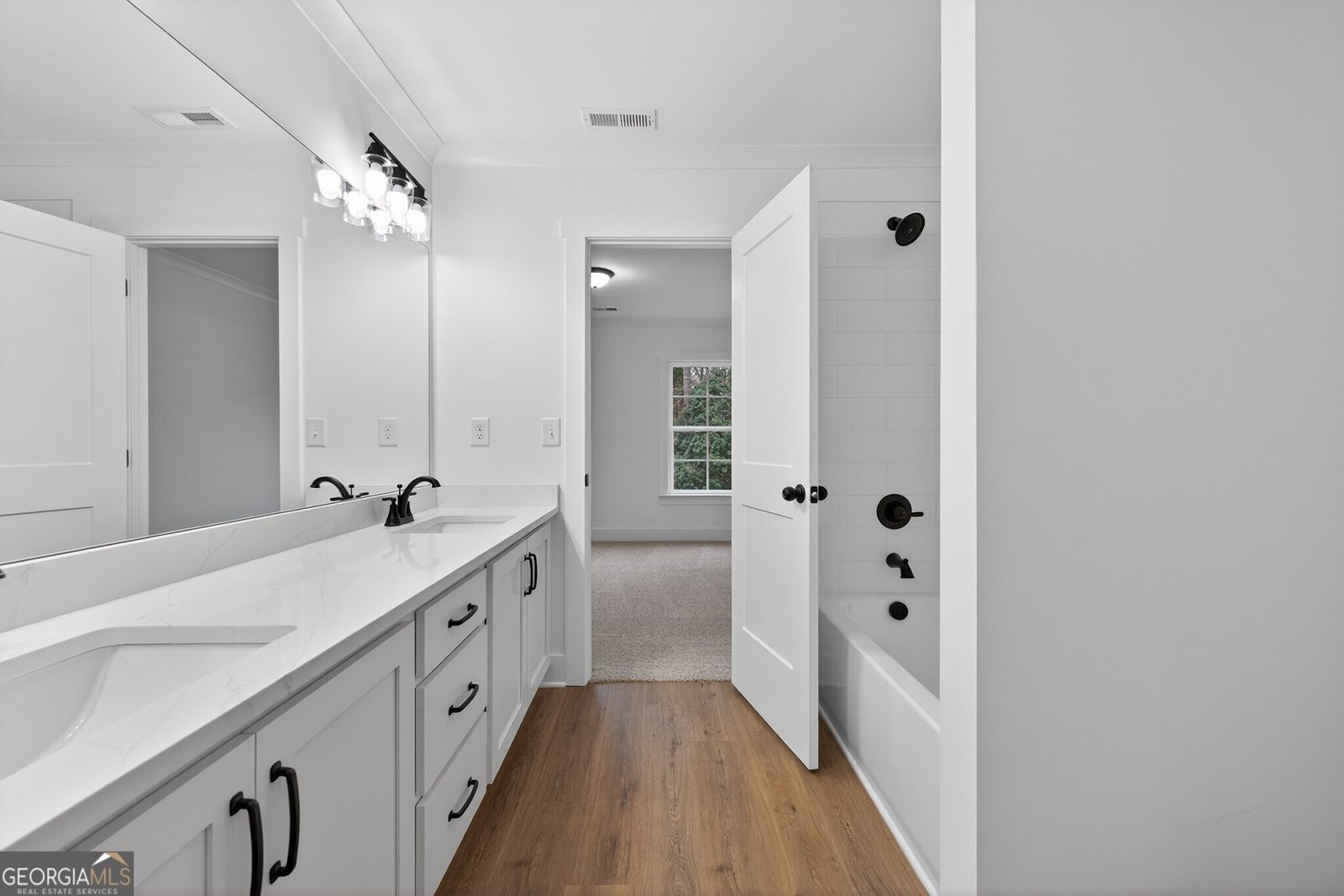 1351 Ashland Drive Statham - Photo 37