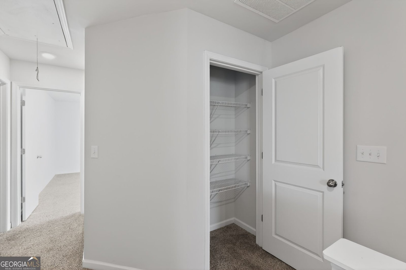 110 Village Green Drive Adairsville - 24