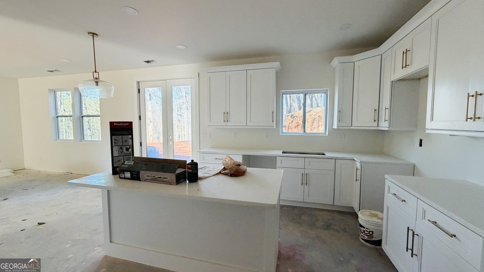 8060 Nevo Road Hiram - 33