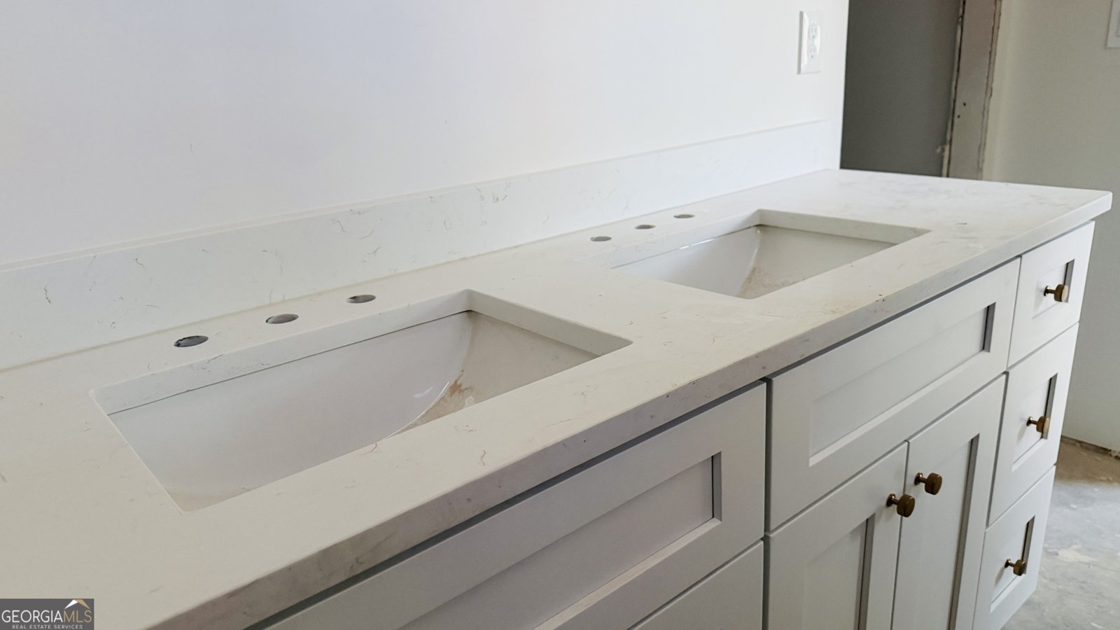 8060 Nevo Road Hiram - 52