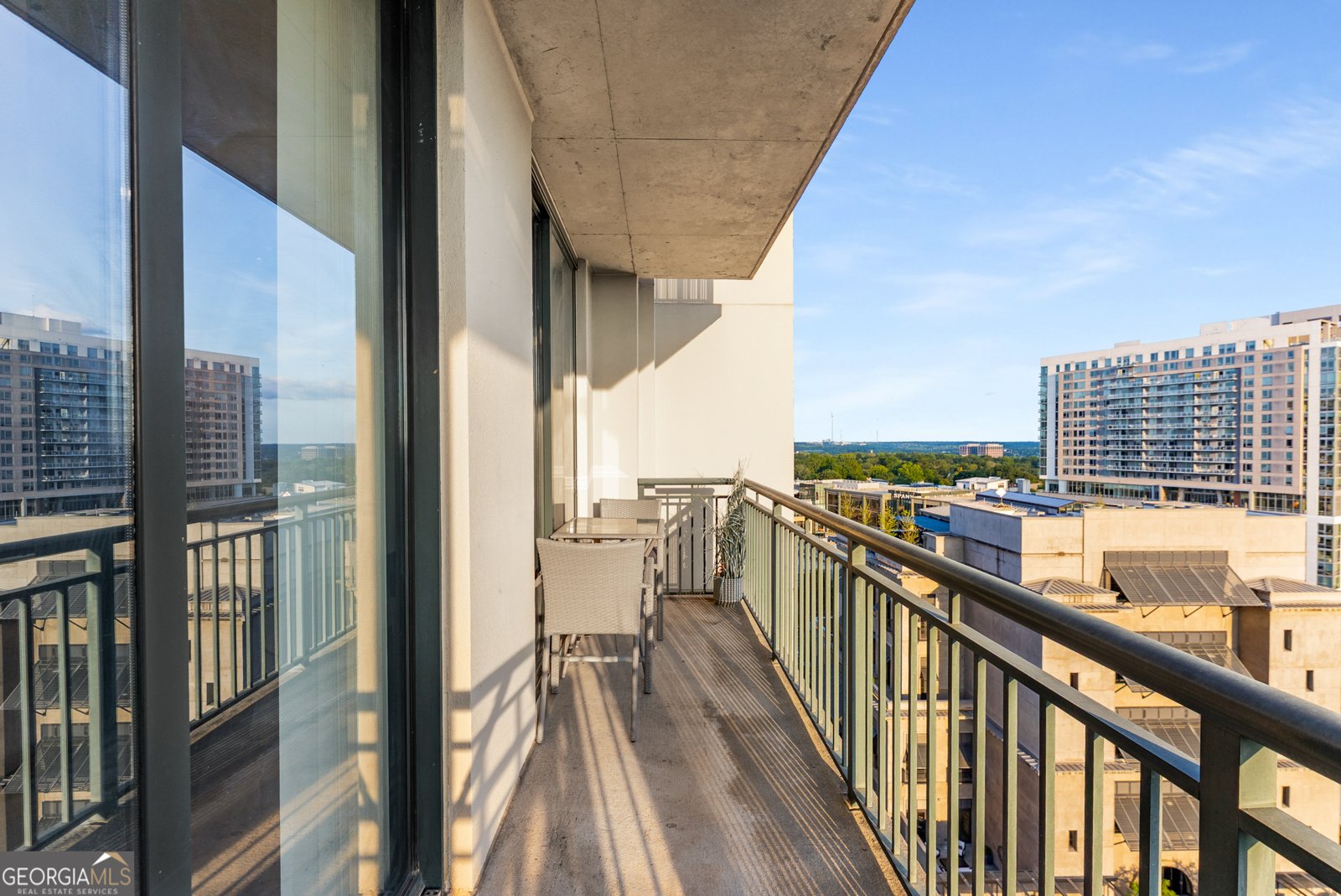 3040 Peachtree Road Atlanta - 19