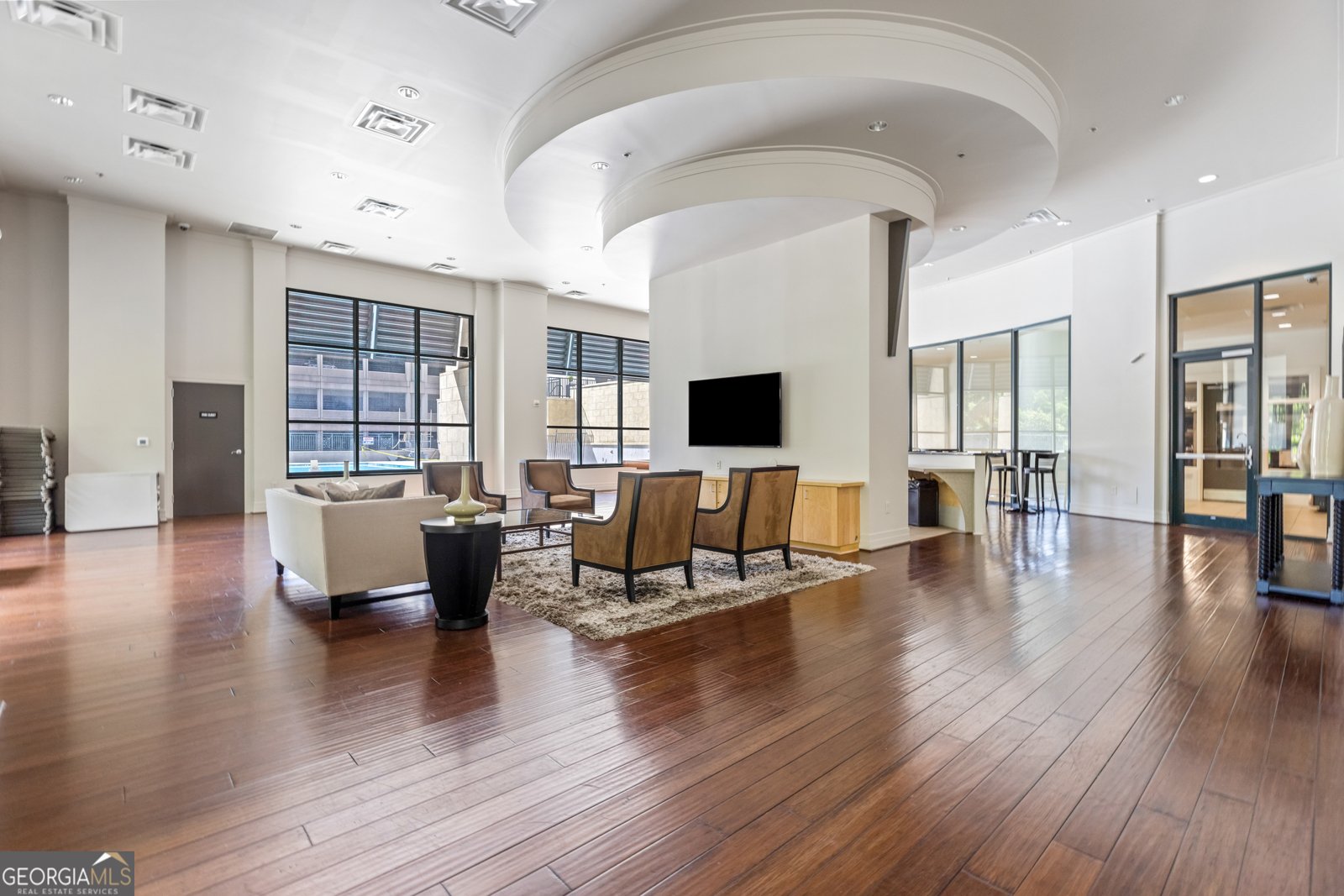 3040 Peachtree Road Atlanta - 24