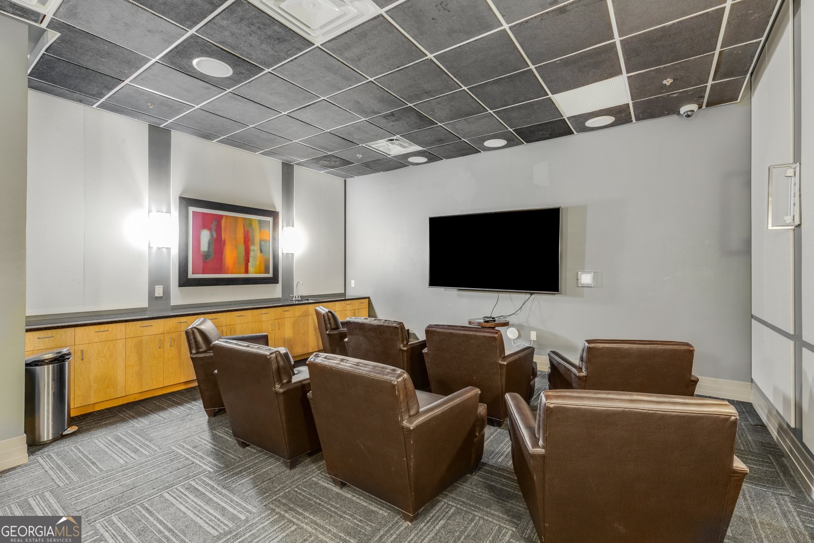 3040 Peachtree Road Atlanta - 25