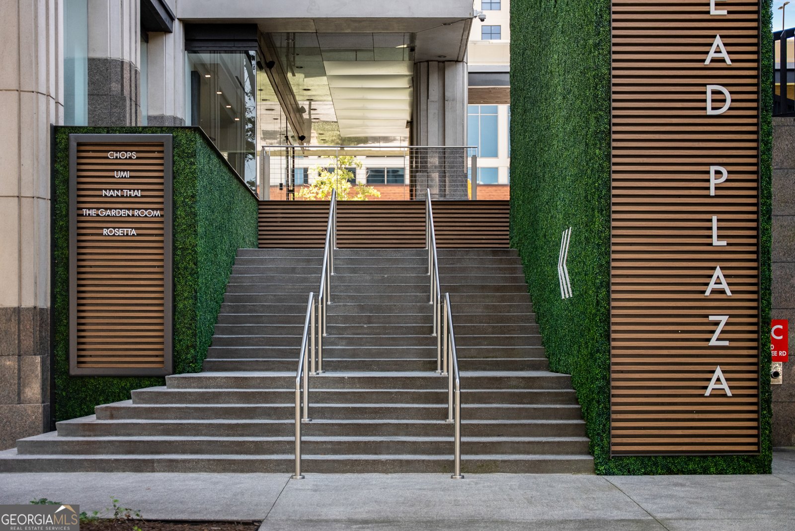 3040 Peachtree Road Atlanta - 37