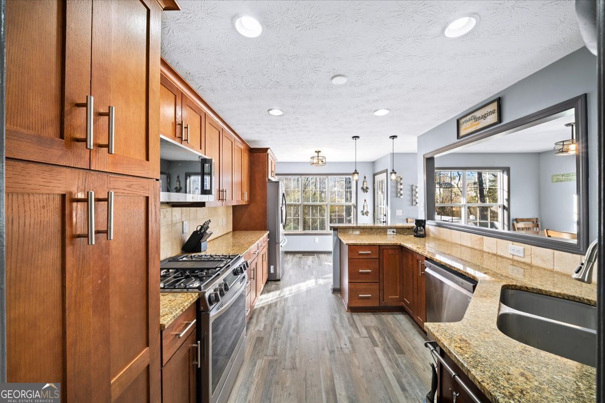 4220 Wildrose Court Cumming - 6