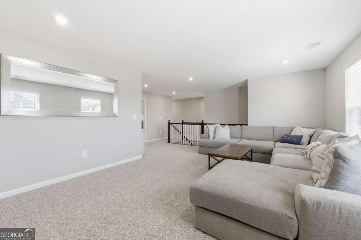 556 Crystal Lake Parkway Hoschton - 15