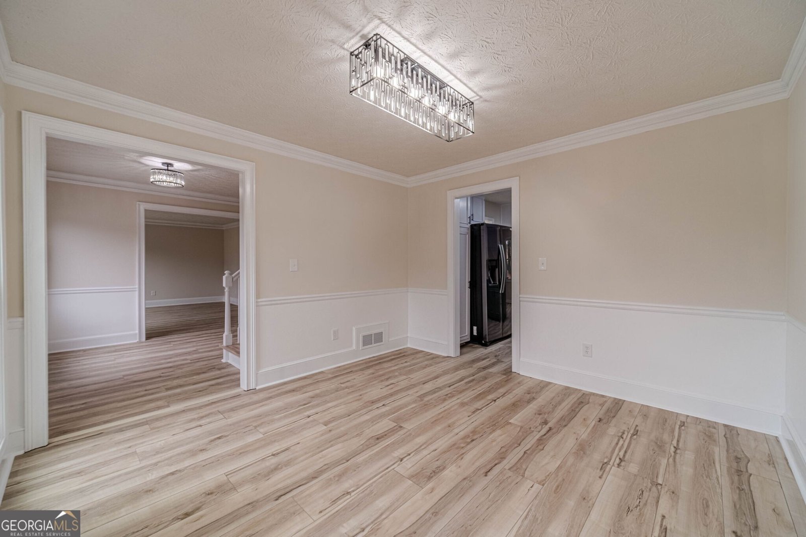 380 Cardigan Circle Lilburn - 11