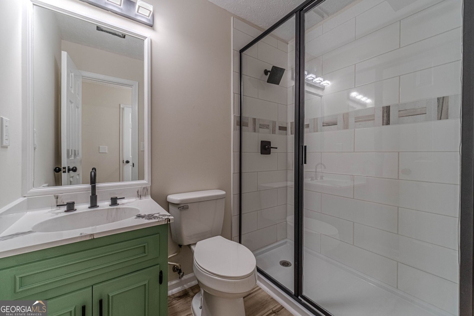 380 Cardigan Circle Lilburn - 34