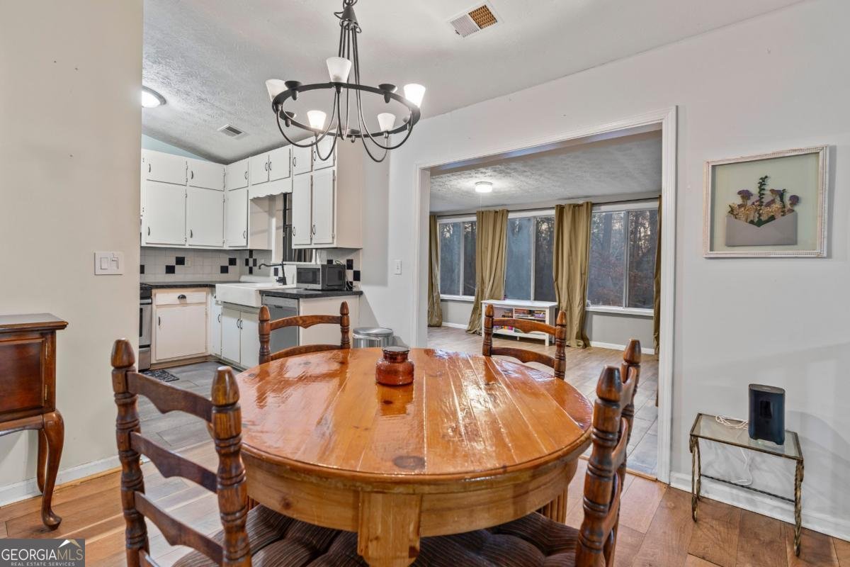 2220 Davis Oaks Court Stone Mountain - 4