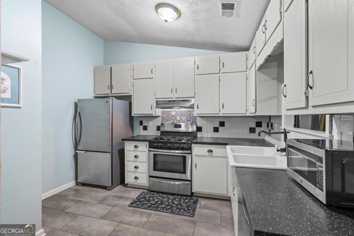 2220 Davis Oaks Court Stone Mountain - 5