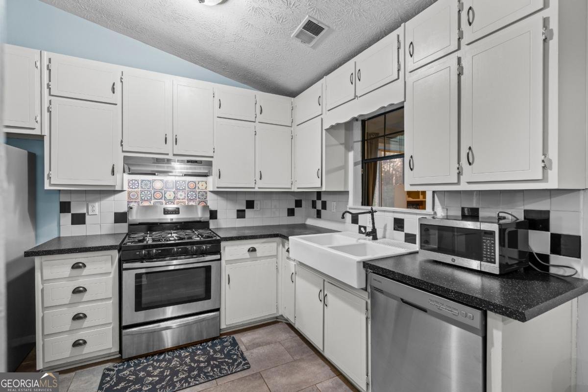 2220 Davis Oaks Court Stone Mountain - 6