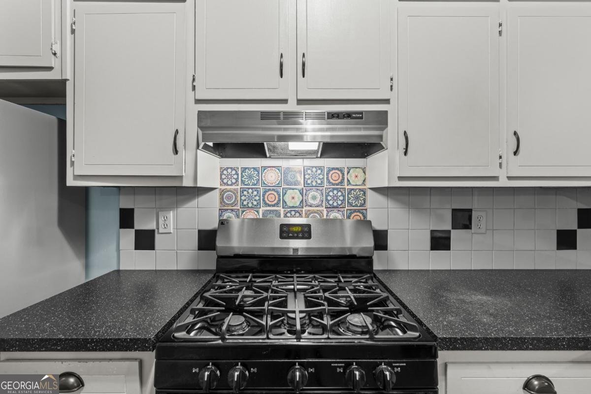 2220 Davis Oaks Court Stone Mountain - 9