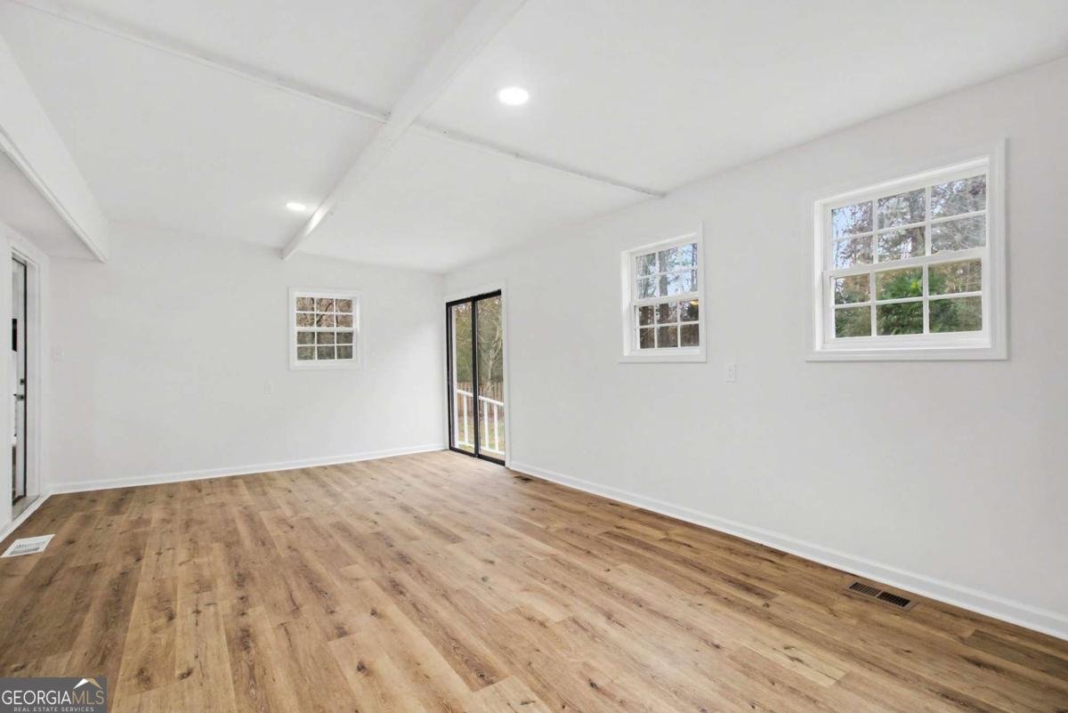 4904 Pebblebrook Drive Douglasville - Photo 18