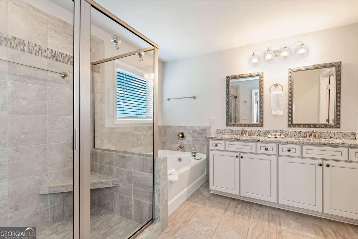 253 Orchard Trail Canton - 24