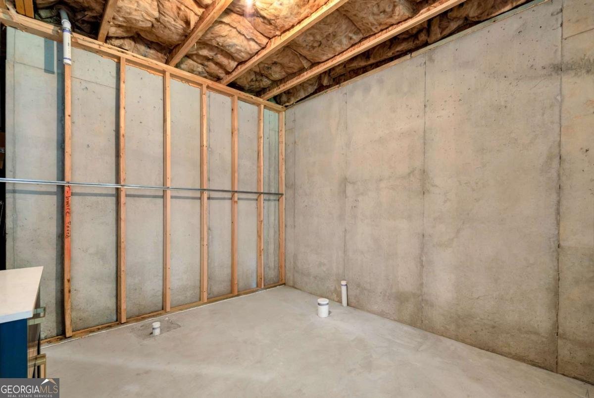 253 Orchard Trail Canton - 39