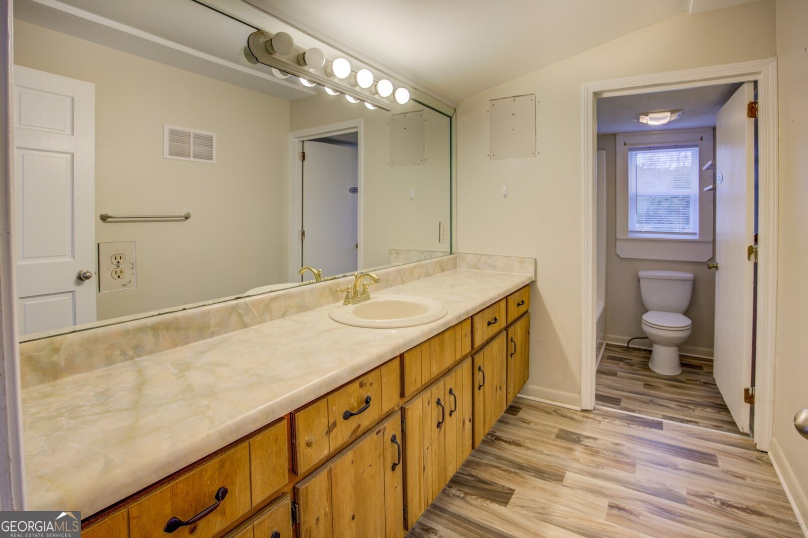 4890 Highway 20 Covington - 26