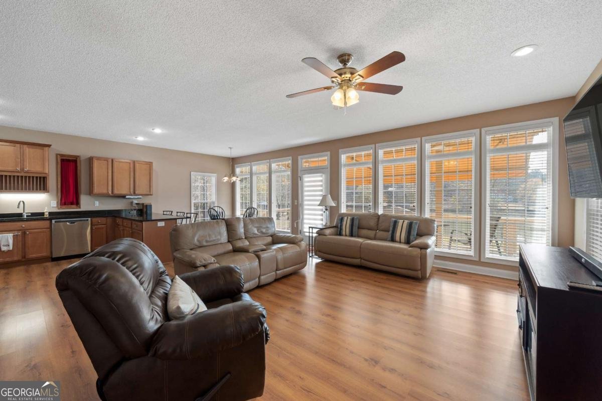 473 Jamesway Drive Sparta - 13