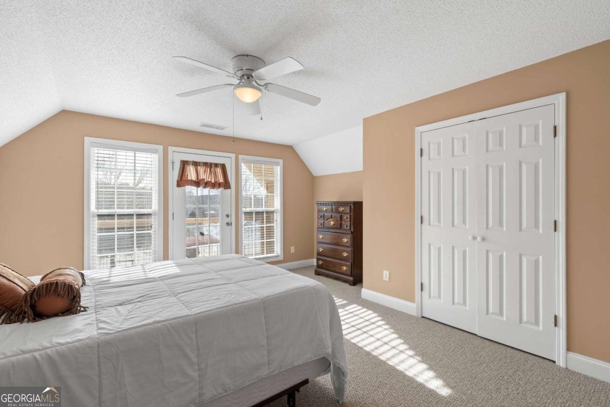 473 Jamesway Drive Sparta - 35