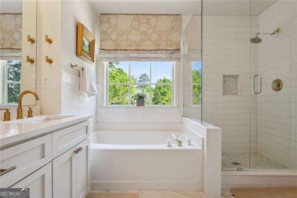 4545 Chelton Court Smyrna - Photo 10