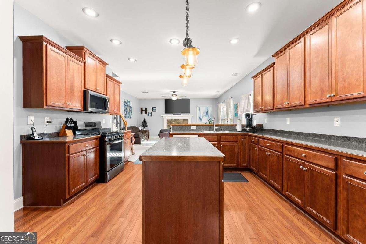 725 Larry Lane Winder - 21