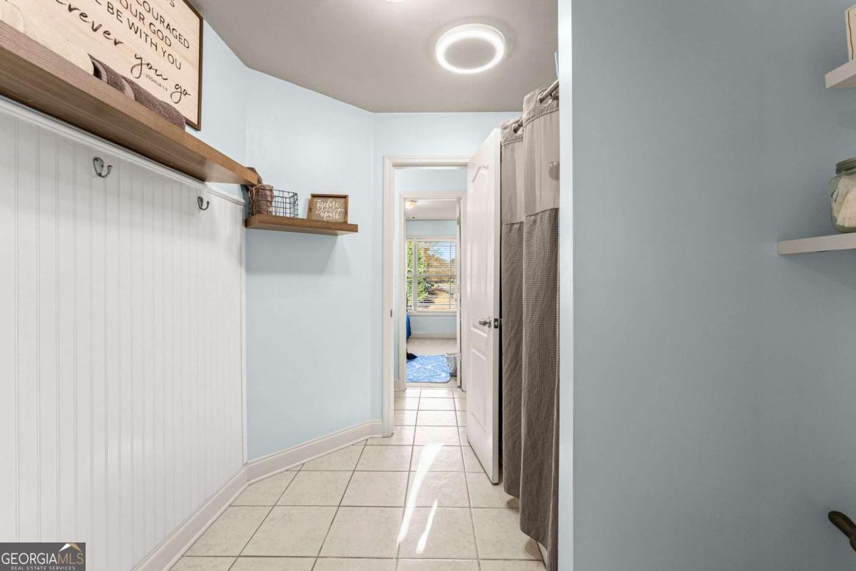 725 Larry Lane Winder - 42