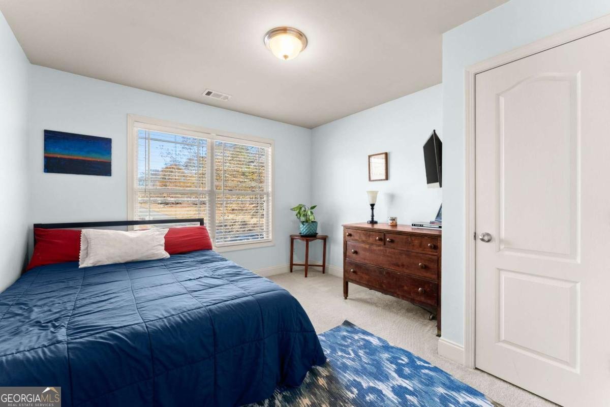 725 Larry Lane Winder - 44