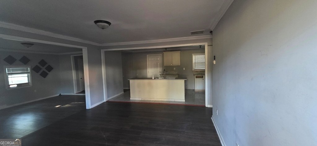 1032 Valley View Road Atlanta - 2