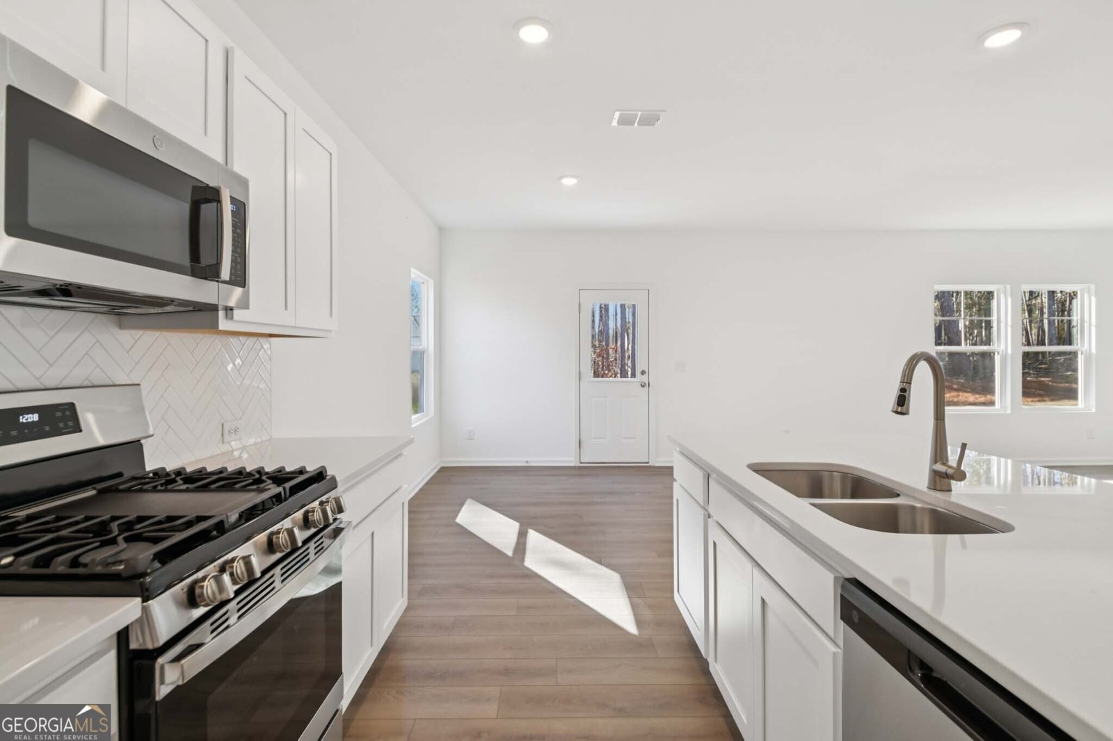 5337 Heron Bay Boulevard Locust Grove - Photo 17