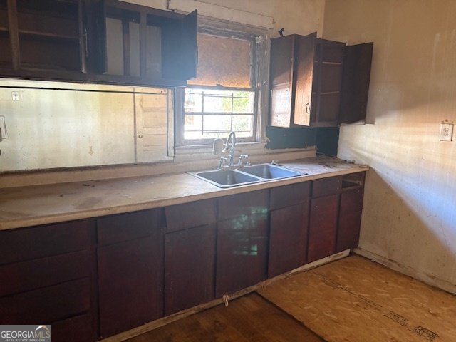 1168 Dolphin Drive Atlanta - 10