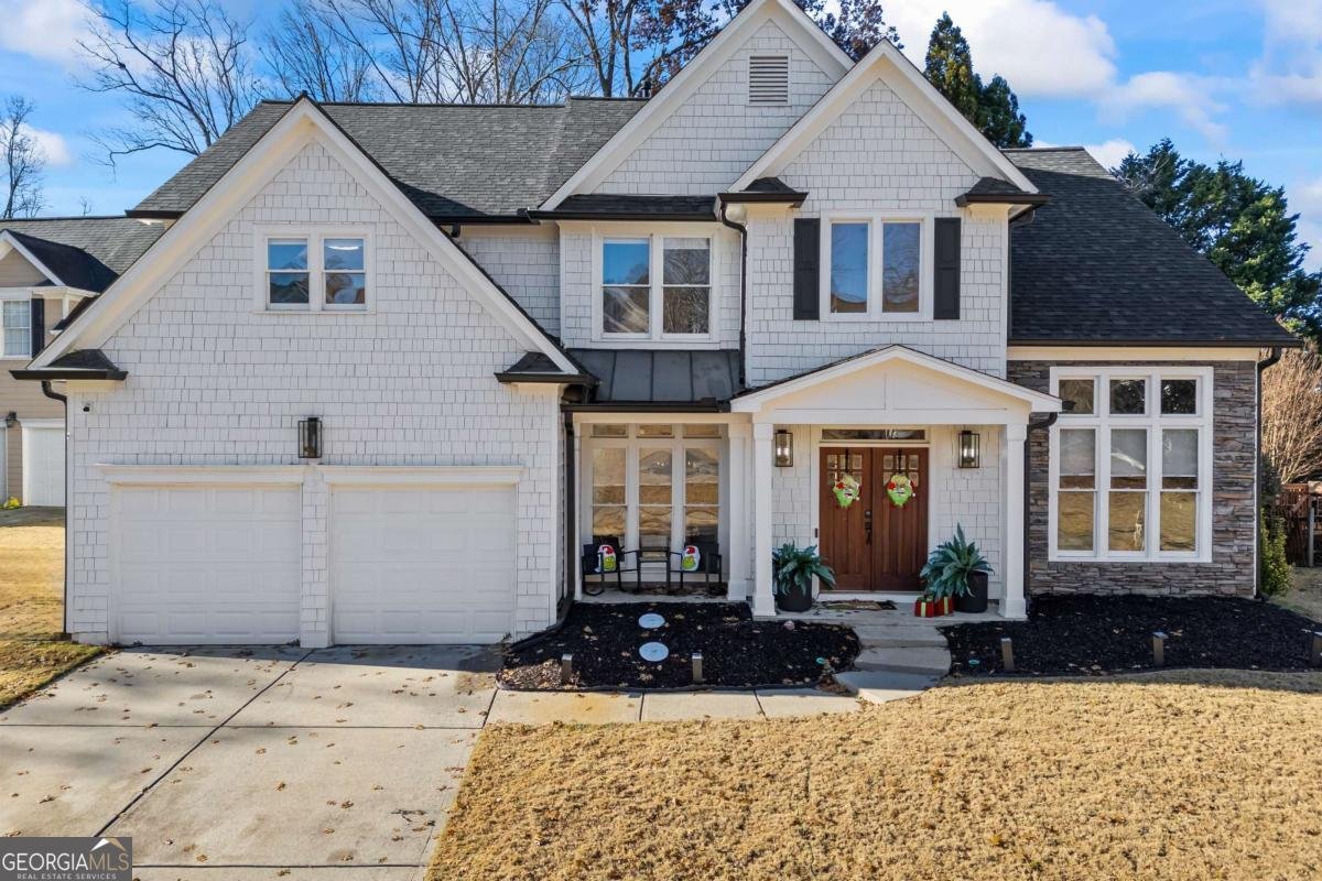 6420 Hills Court Cumming - main photo