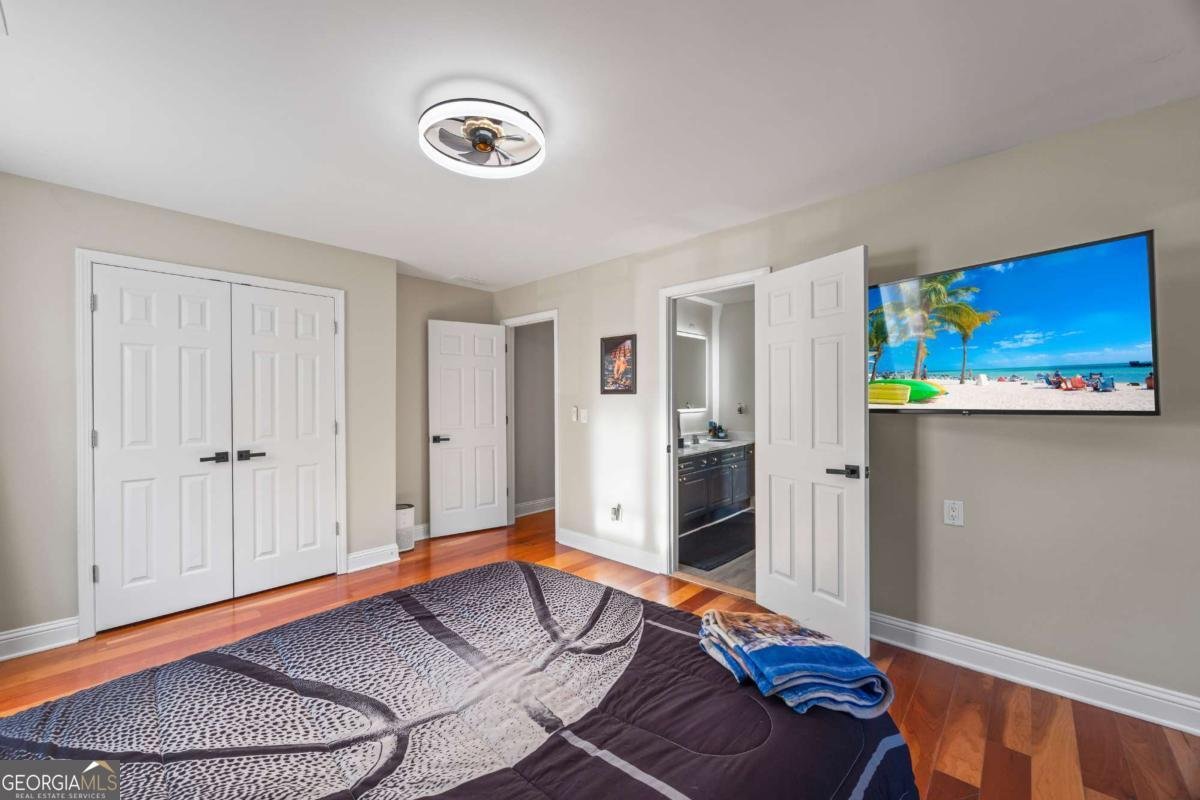 6420 Hills Court Cumming - 40