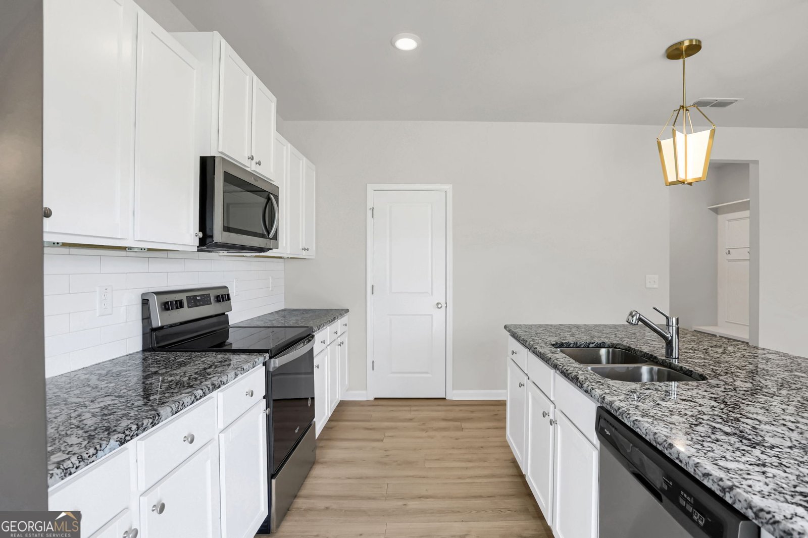 176 Summit Pointe Lane Dallas - Photo 13