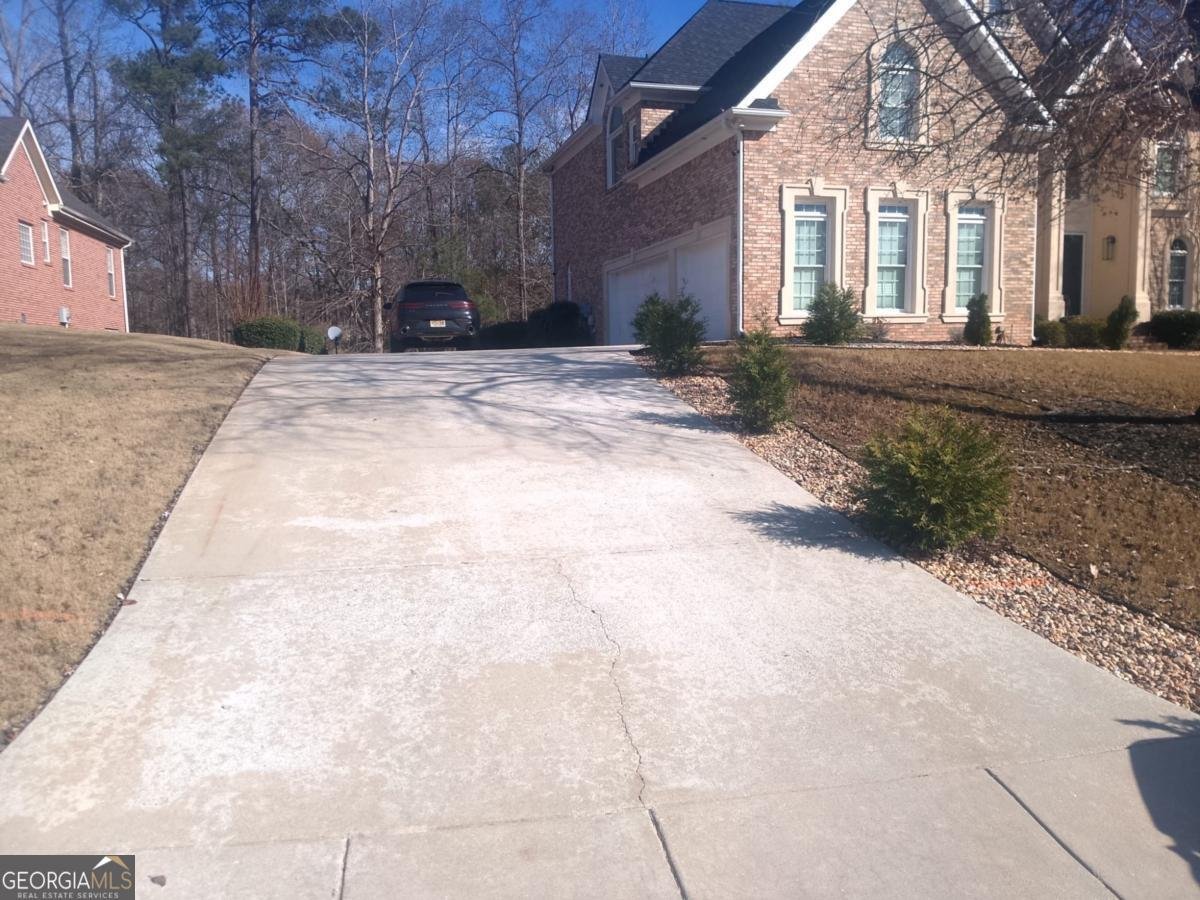 1147 Saint Remy Way Conyers - Photo 6