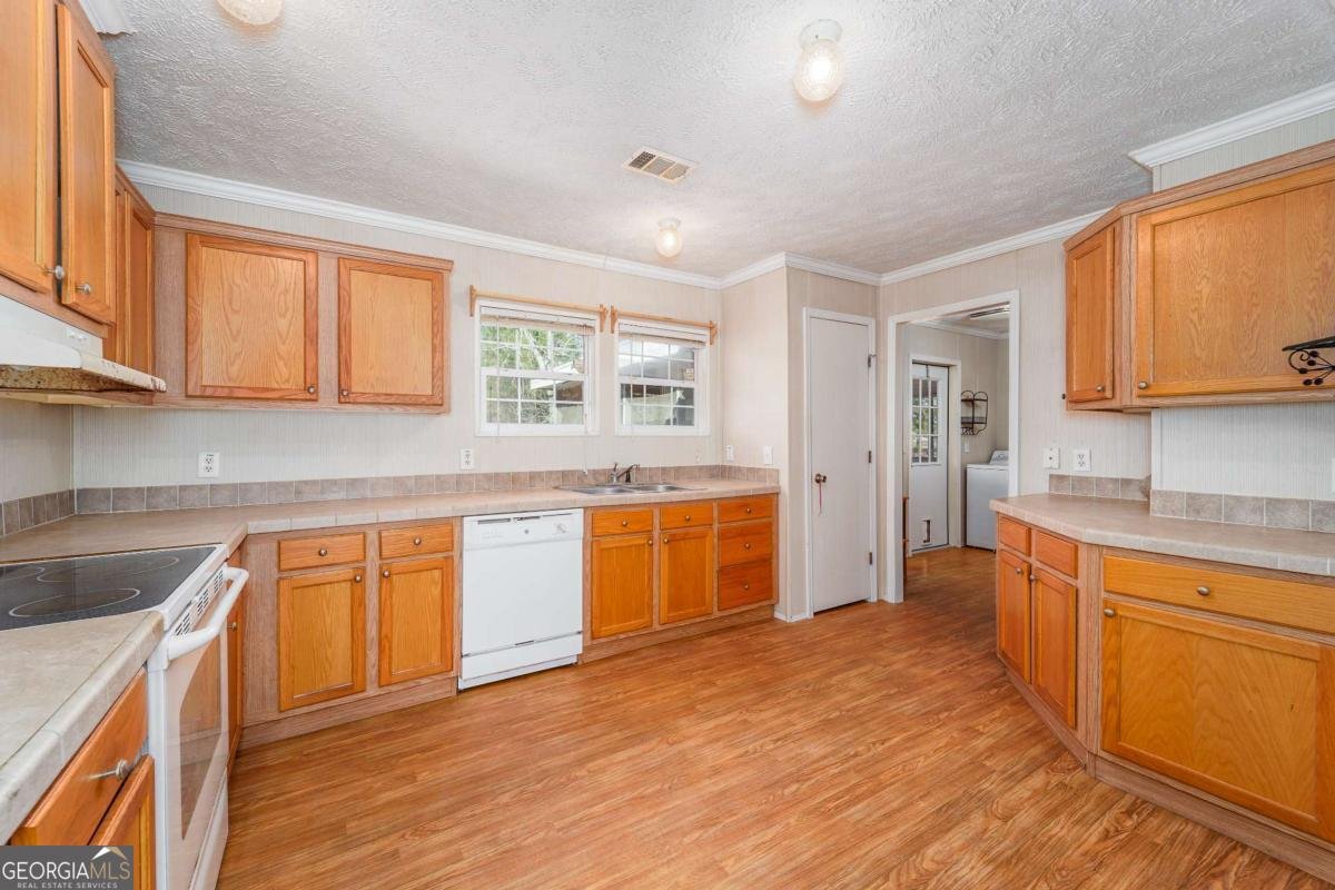 2214 Pennsylvania Avenue Waycross - Photo 17