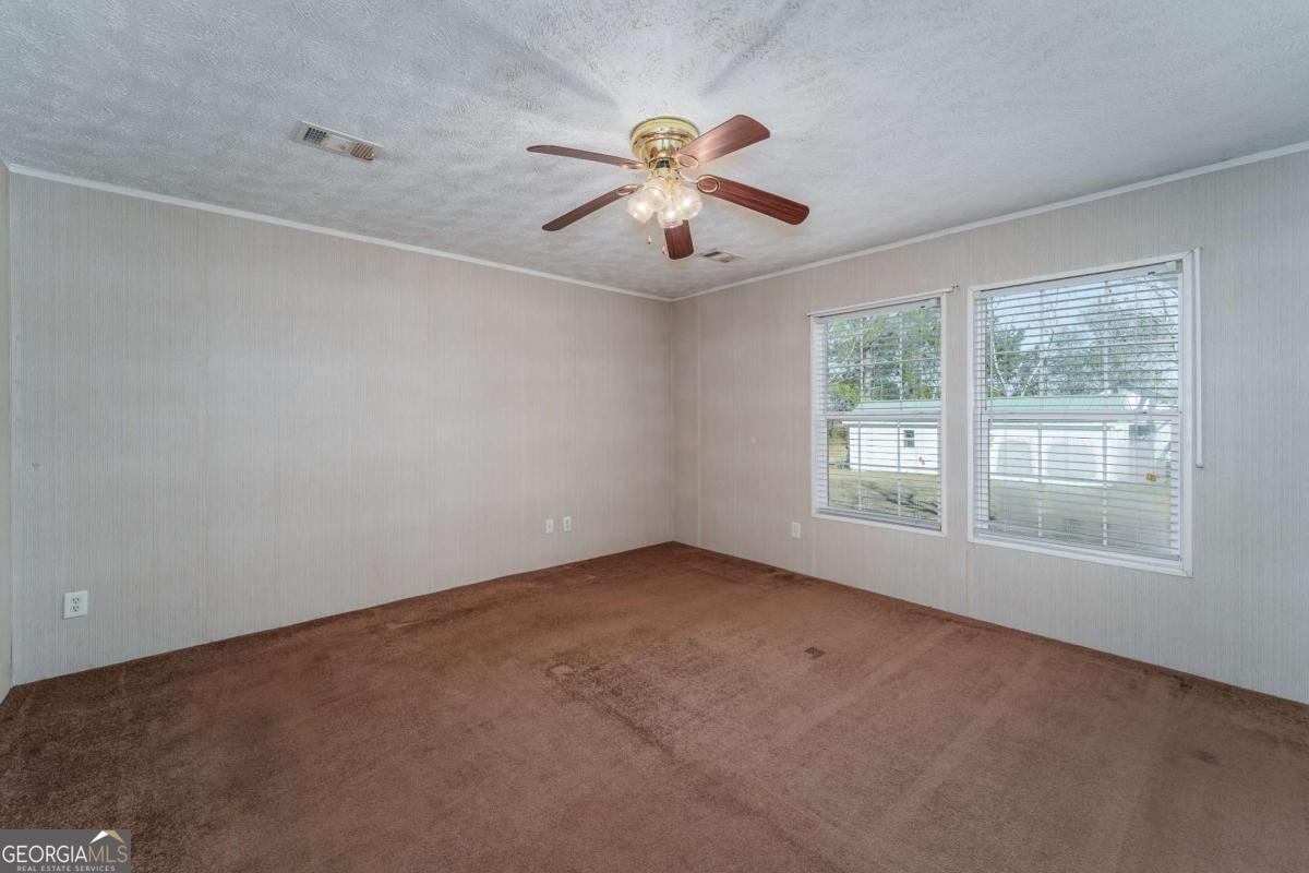 2214 Pennsylvania Avenue Waycross - Photo 9