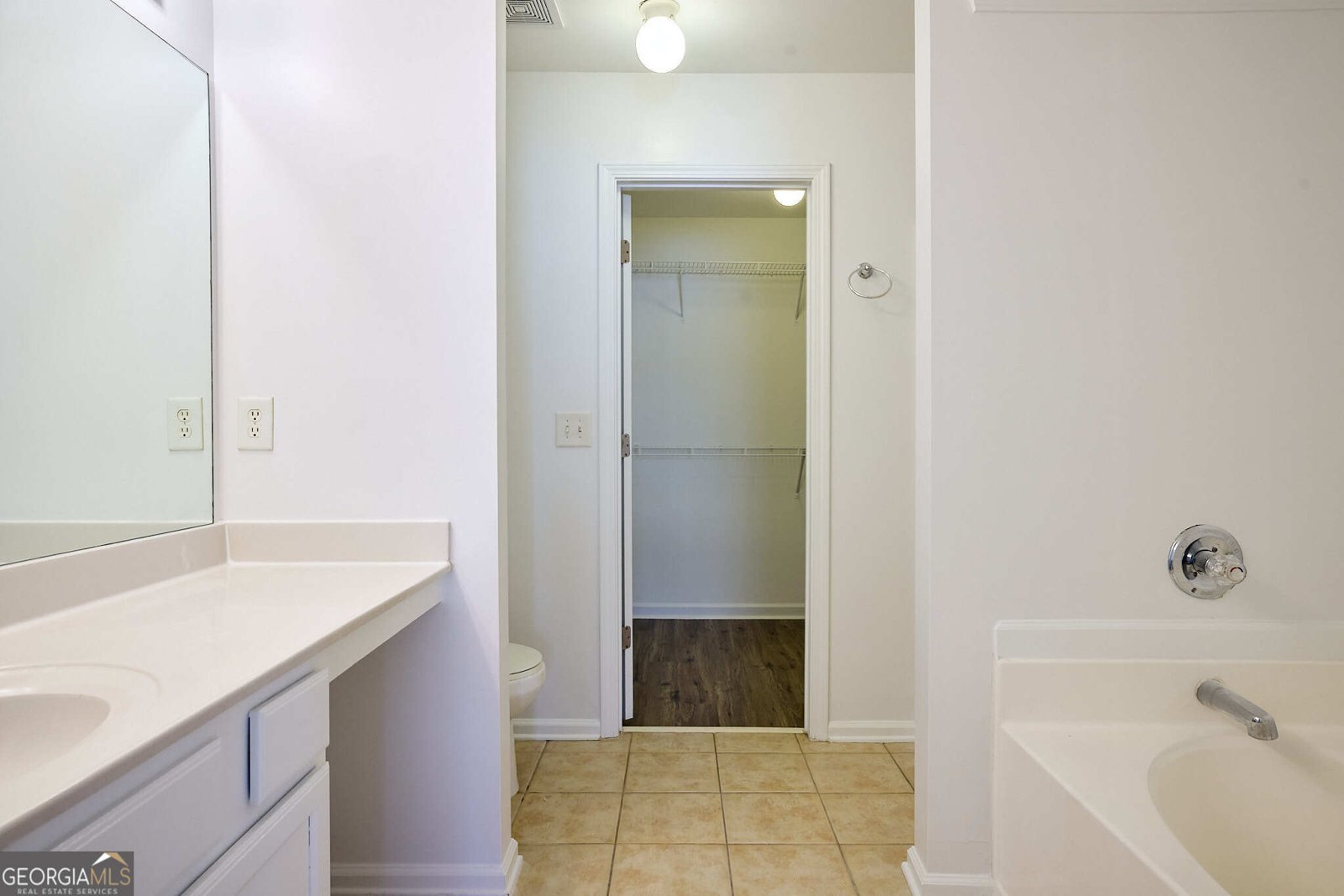 1930 DILCREST Drive Duluth - Photo 16