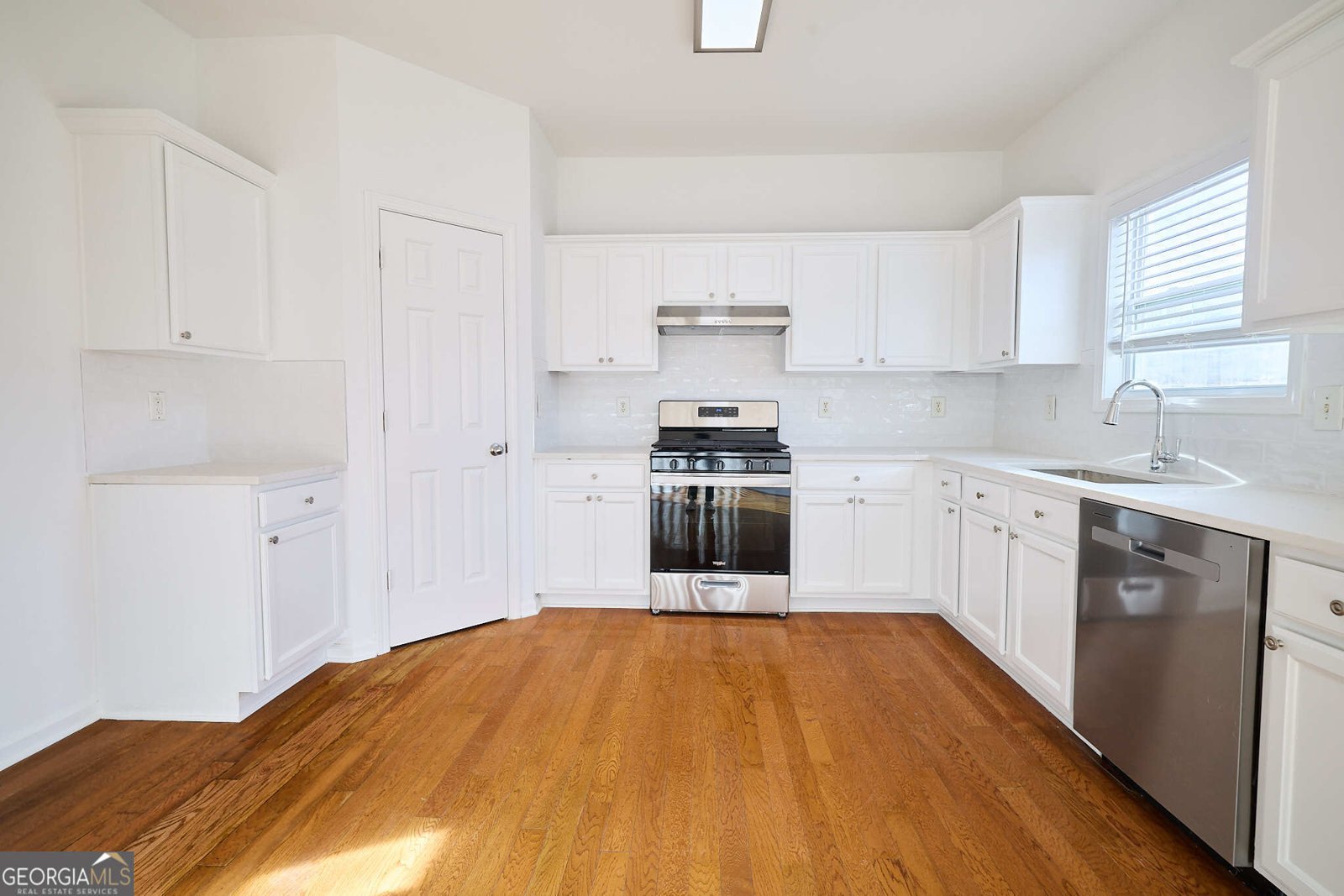 1930 DILCREST Drive Duluth - Photo 24